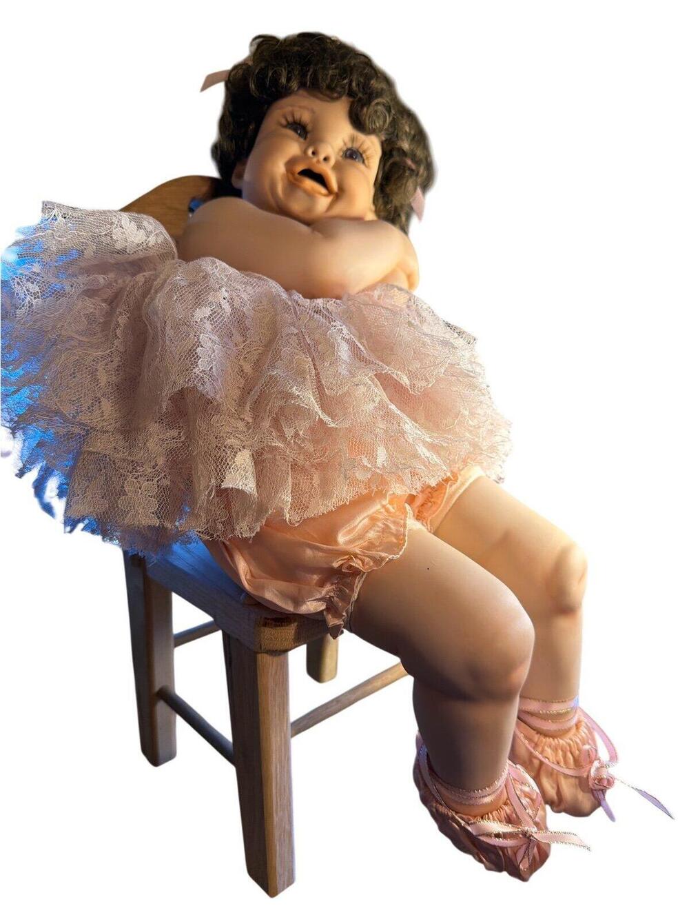 Doll - Picture 3 of 6